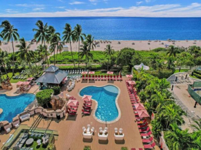 Ocean View Condo Beach Service 504